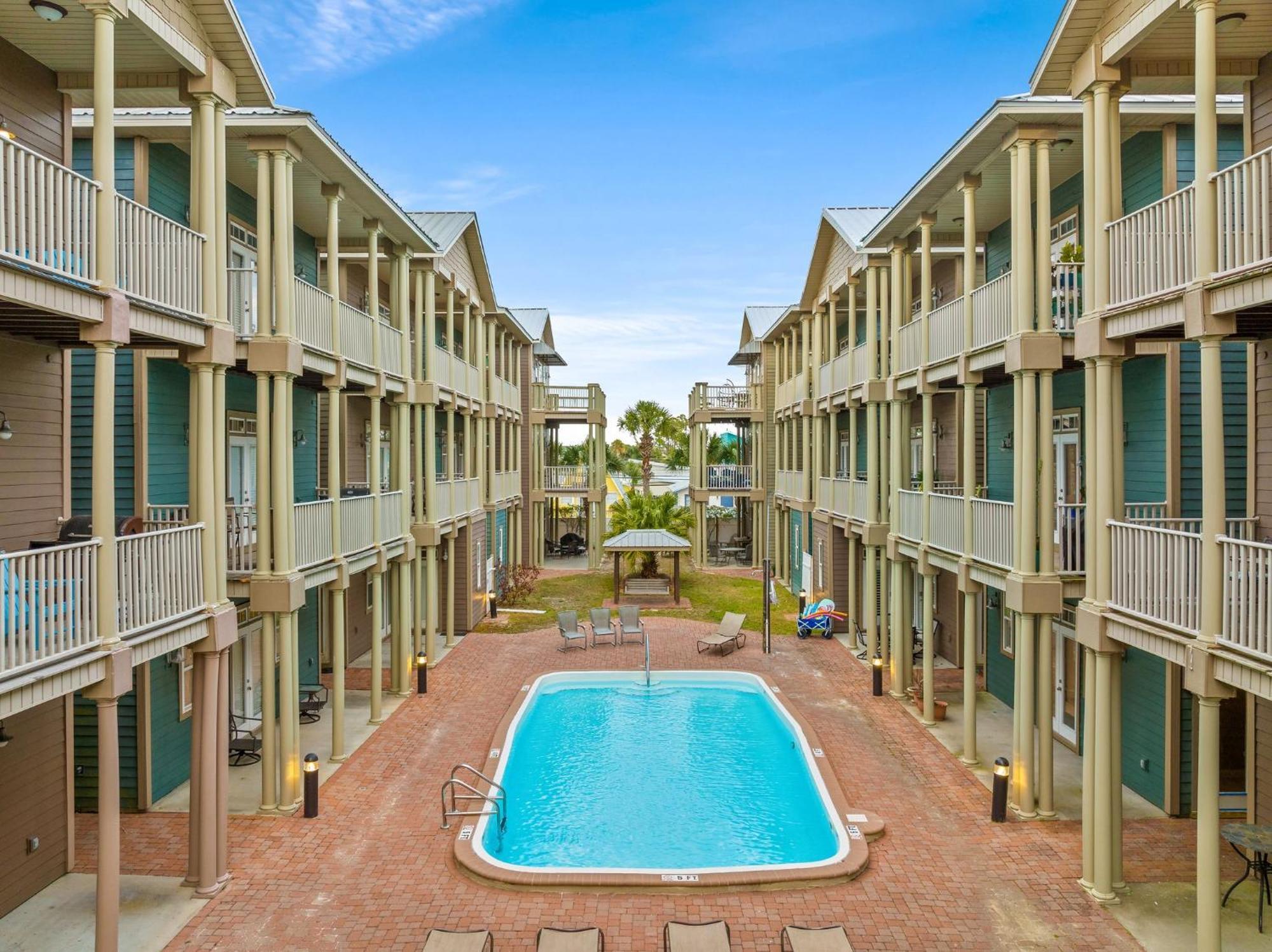Crescent Moon Palace - A Luxury Home With Pool, Parking, Just Steps To The Beach Panama City Beach Dış mekan fotoğraf
